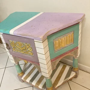 Fantasy Table w/Door